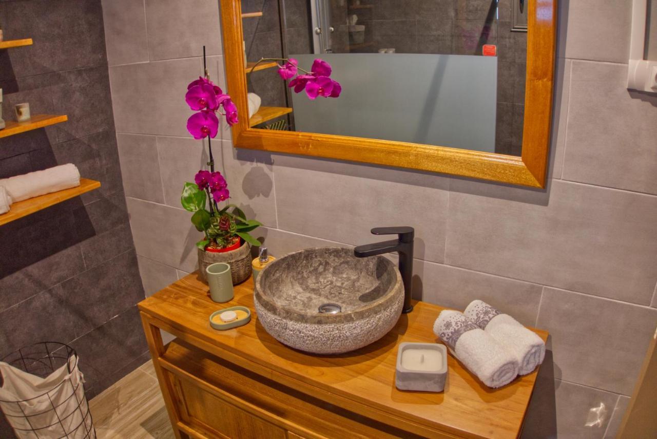Ka Hema - Maison Entiere Avec Jacuzzi Et Vue Sur Mer Saint-Joseph Exterior foto